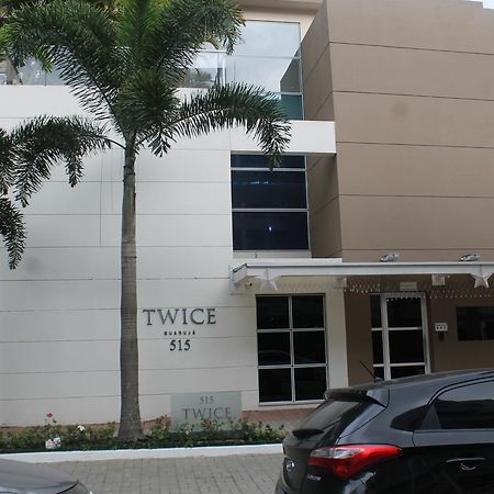 Apartamento Dois Quartos - Condominio Twice Гуаружа Екстериор снимка